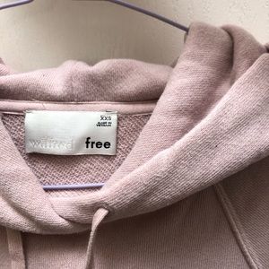 Aritzia Wilfred Free light pink hoodie